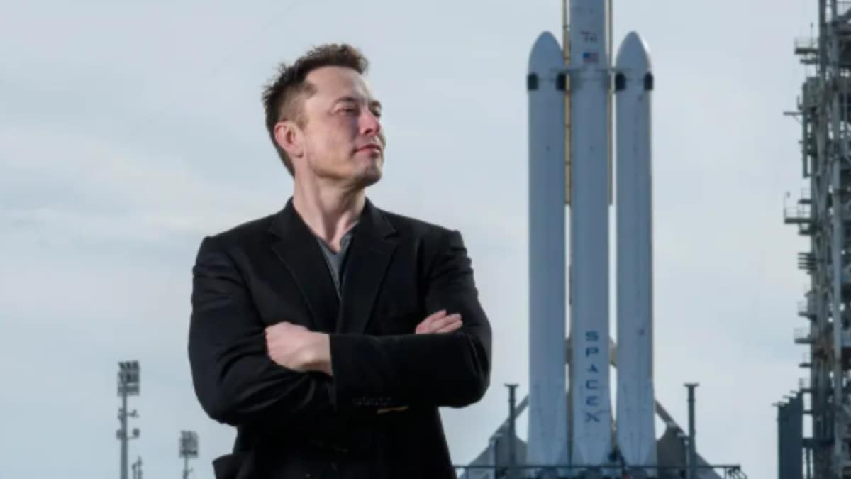 Musk’s SpaceX close to becoming most valuable company worth $800bn ahead ...