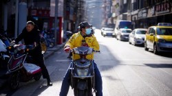 Food delivery agent, known as ‘Order King’, earns Rs 1.4 cr in China in 5 years: Report