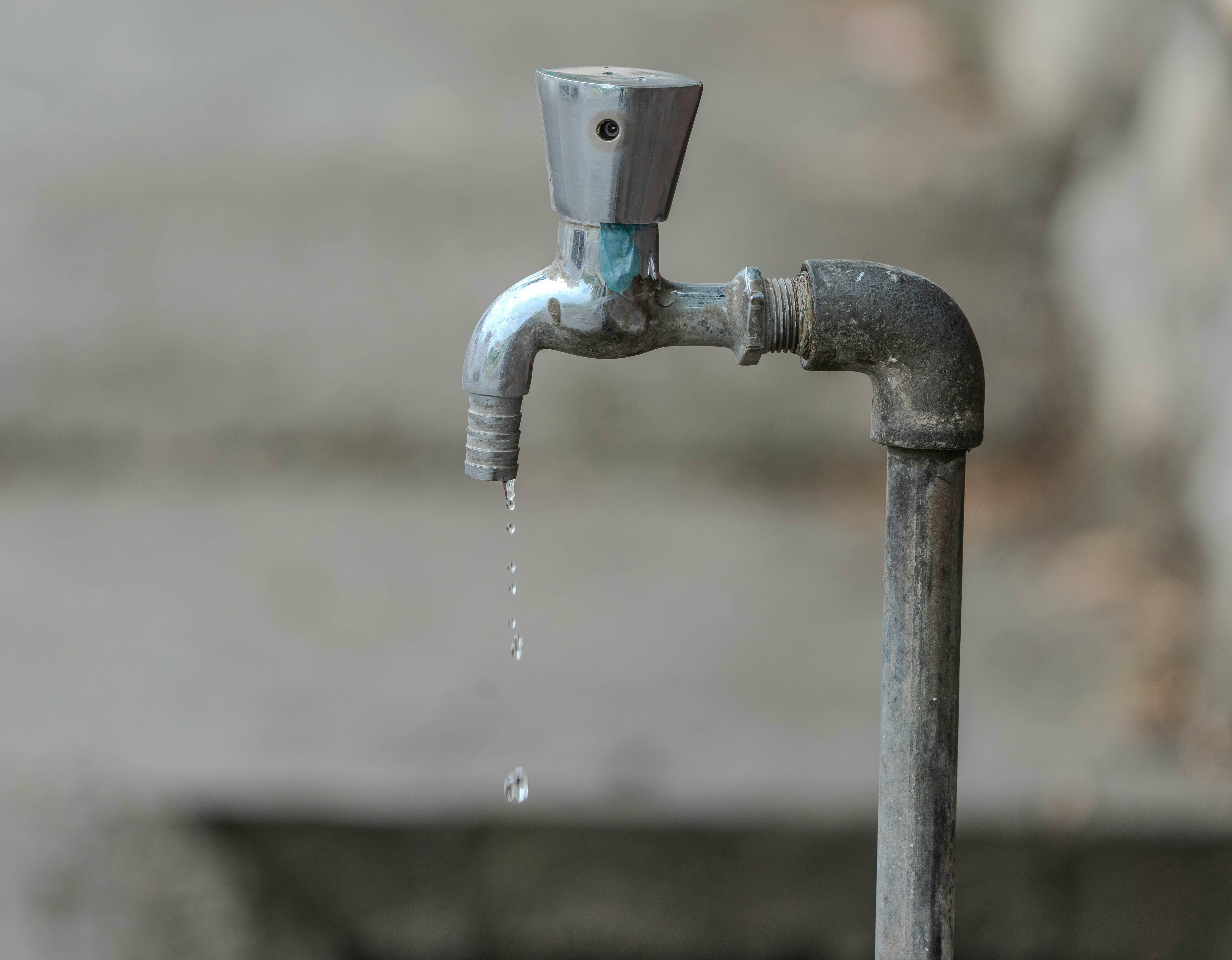 Mumbai water supply to be hit for 99 hours starting December 22 - Know affected areas, timings (Photo: Pexels)