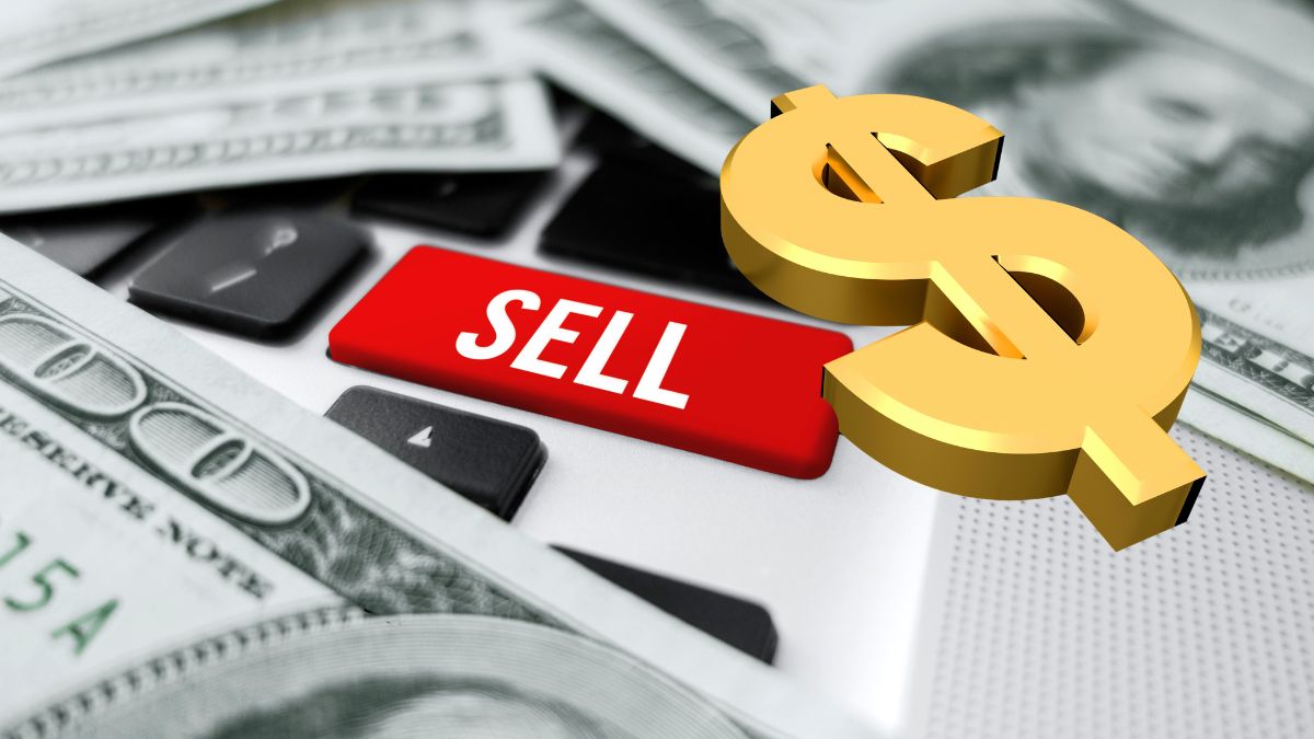 5 reasons why FIIs are selling Indian stocks despite fresh highs and 8% GDP growth 5 reasons why FIIs are selling Indian stocks despite fresh highs and 8% GDP growth