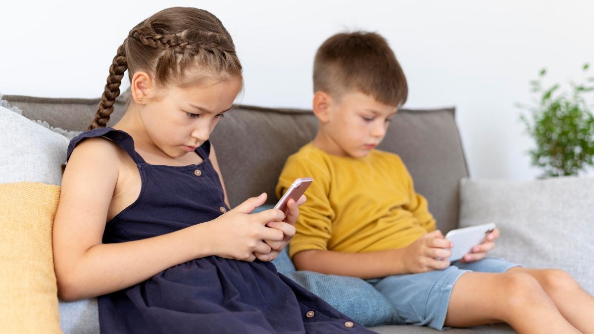 Social Media's Impact on Children's Mental Health