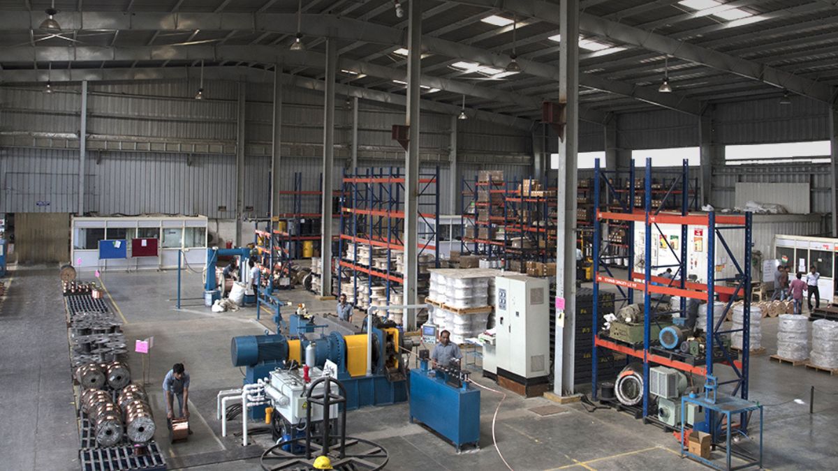 Flat debut: Vidya Wires lists at Rs 52.13; stocks surges 3% in early trade Flat debut: Vidya Wires lists at Rs 52.13; stocks surges 3% in early trade