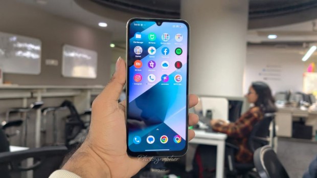 Poco C85 5G Review: Big battery and reliable performance on a budget