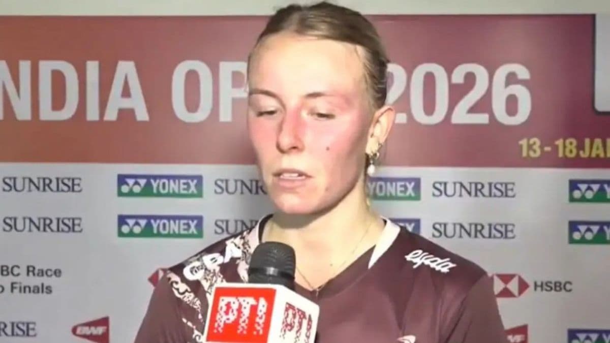 Danish shuttler flags ‘birds shit on courts’ at India Open, BAI says main arena is ‘dirt and pigeon free’ Danish shuttler flags ‘birds shit on courts’ at India Open, BAI says main arena is ‘dirt and pigeon free’