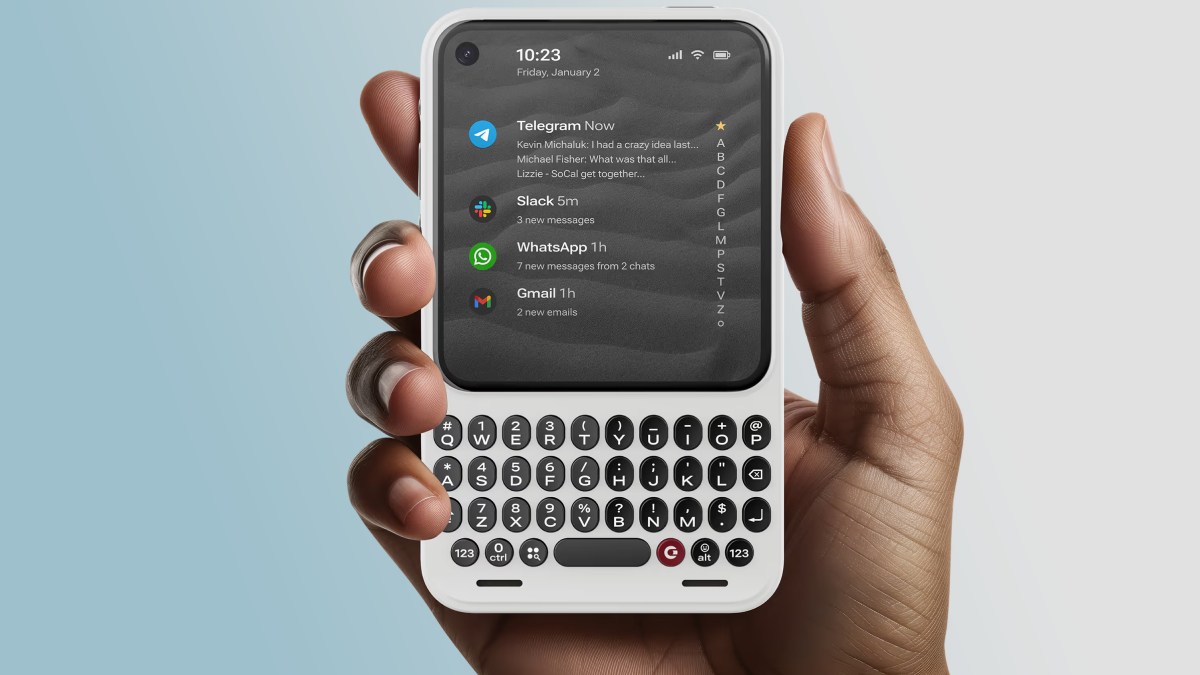 Clicks Communicator: Android Phone with QWERTY Keyboard