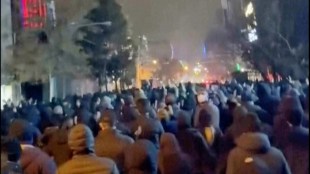 In this frame grab from footage circulating on social media from Iran showed protesters once again taking to the streets of Tehran despite an intensifying crackdown as the Islamic Republic remains cut off from the rest of the world in Tehran (Photo: AP)