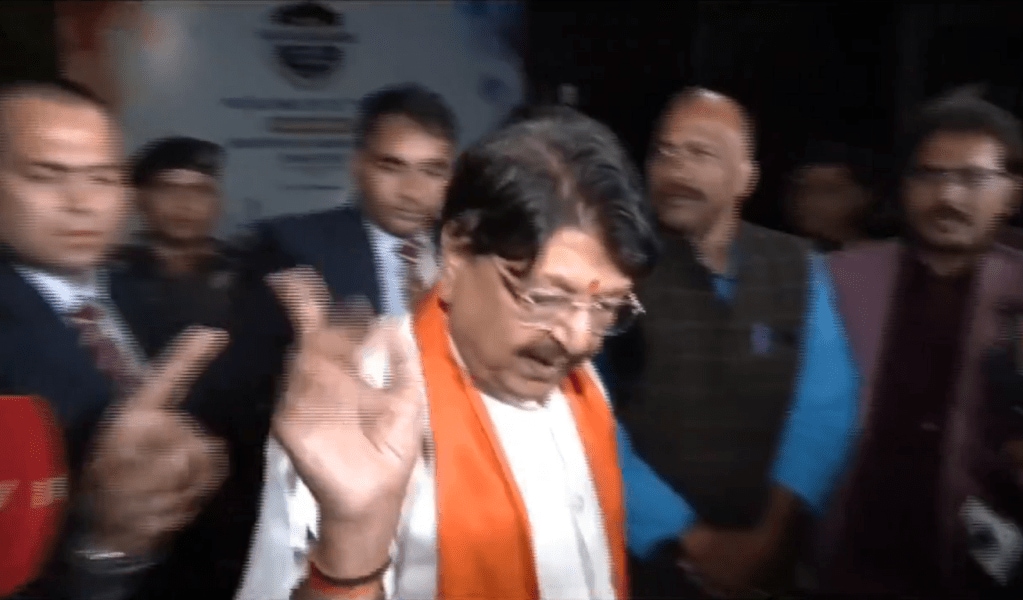 'Ghanta': Kailash Vijayvargiya dismisses reporter questions about Indore contaminated water deaths, video sparks outrage (X video screengrab) 'Ghanta': Kailash Vijayvargiya dismisses reporter questions about Indore contaminated water deaths, video sparks outrage (X video screengrab)