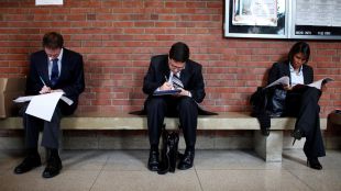 Young US Grads Stuck in AI Hiring Nightmare