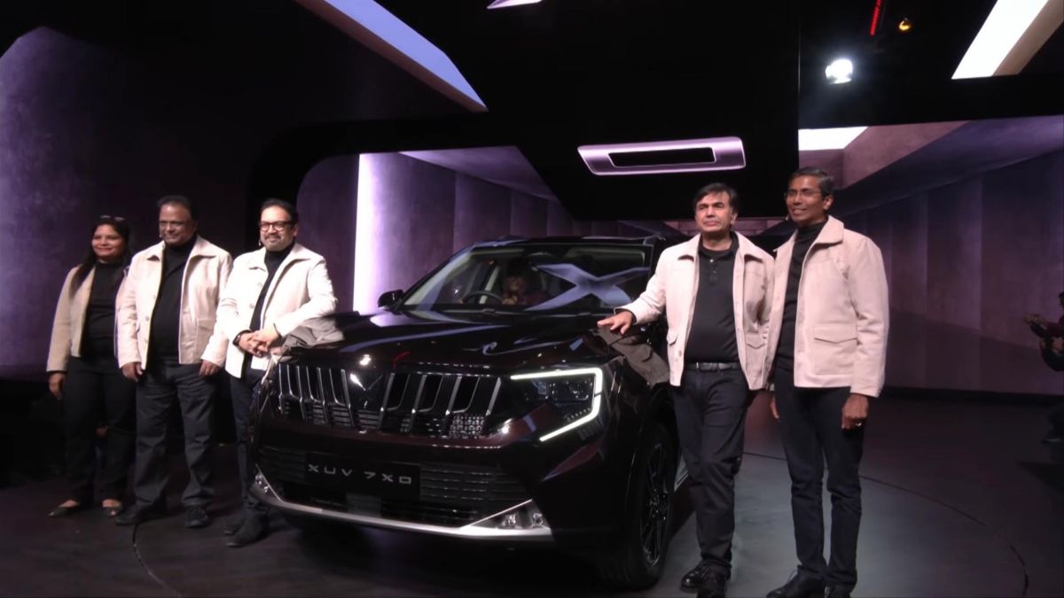 Mahindra XUV 7XO Launch LIVE Updates: Check variant-wise prices in India, features, engine options and more
