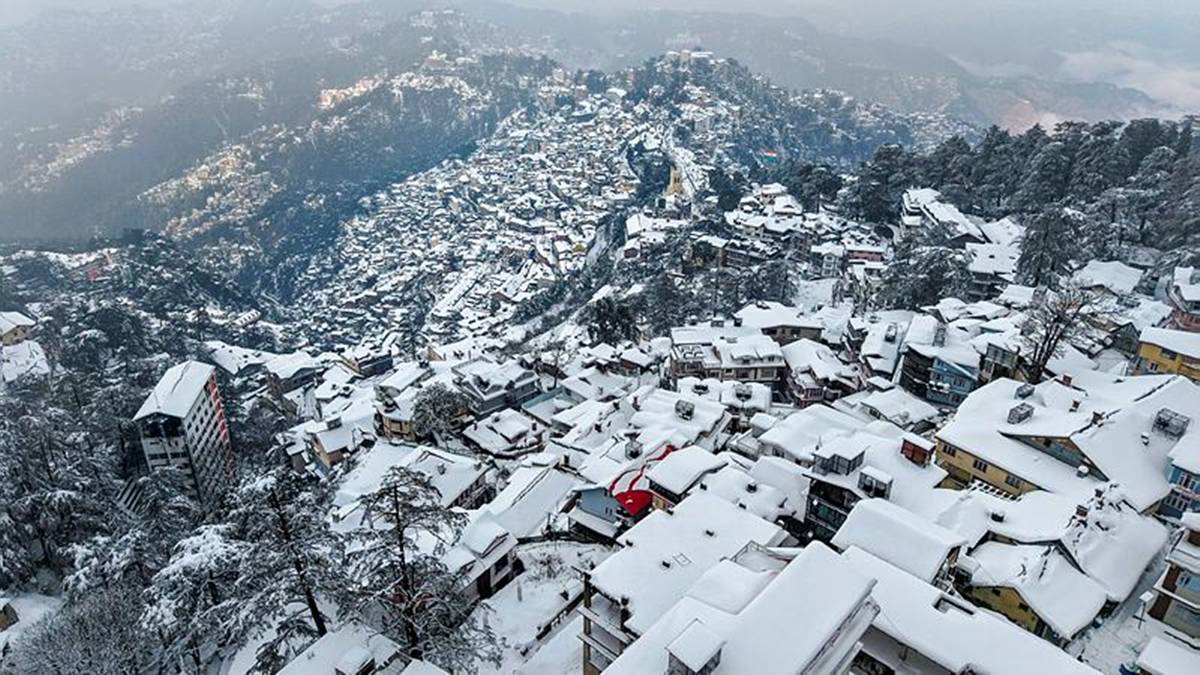 Bone-chilling cold wave to hit Himalayan region as IMD warns of more rain and snowfall