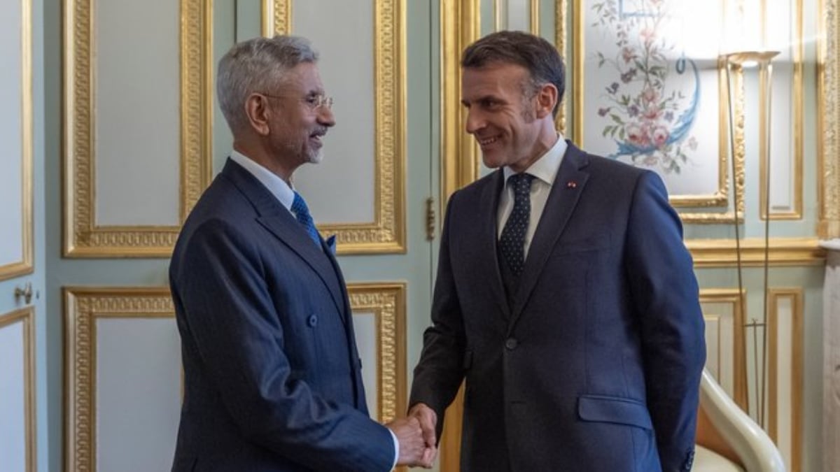 EAM Jaishankar meets Emmanuel Macron in Paris, stresses India-France strategic partnership 