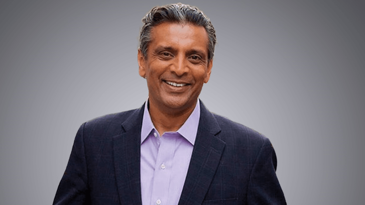 FedEx CEO Raj Subramaniam reflects on immigration amid visa debate FedEx CEO Raj Subramaniam reflects on immigration amid visa debate