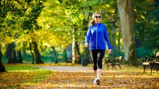 Silent walking, posture walking, interval walking: The 3 smart walking trends Indians are following in 2026