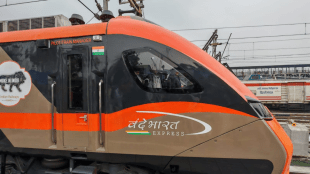 India’s first Vande Bharat Sleeper train operating on the Howrah–Kamakhya route with modern AC sleeper coaches.