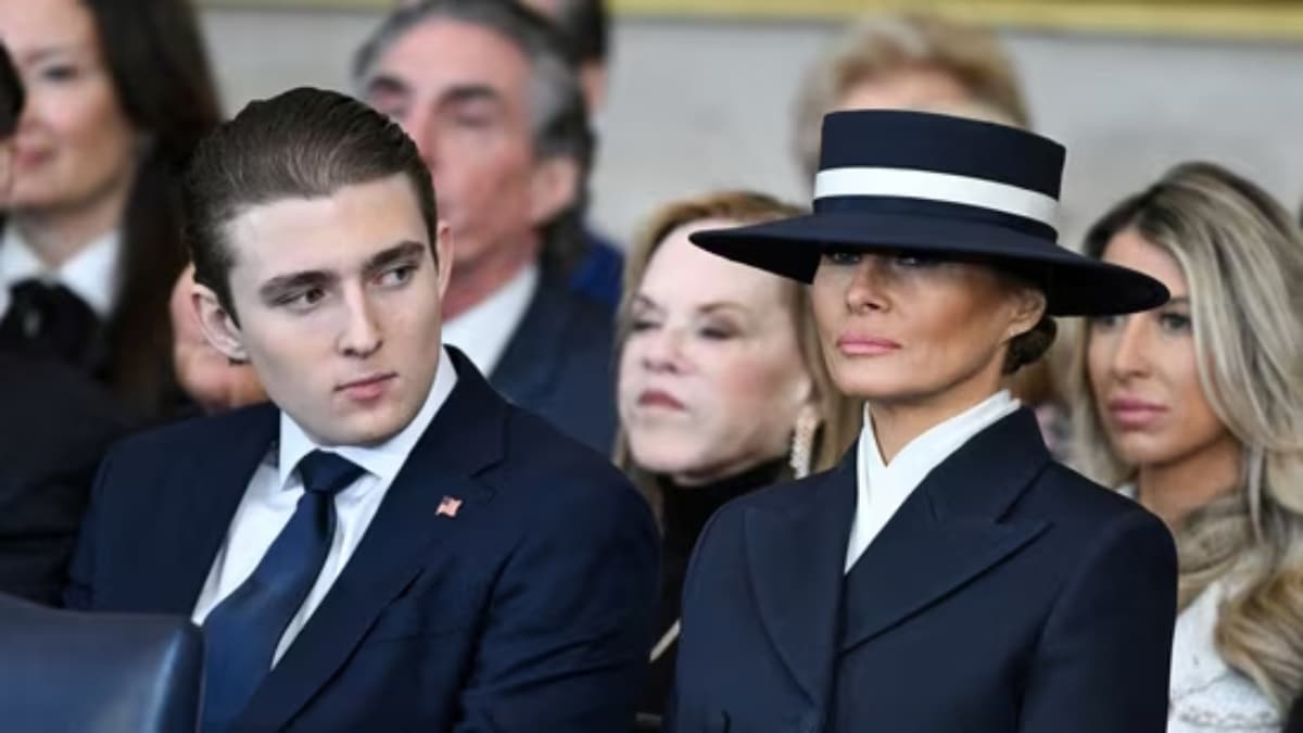 US First Lady Melania Trump with her son Barron Trump (Image source: Reuters)