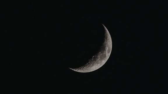Ramadan moon