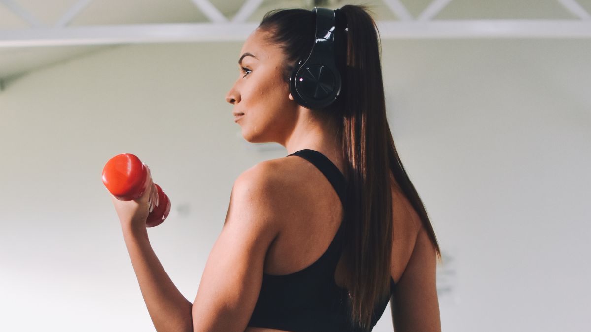 Is It Safe to Buy Used Workout Clothes? What You Need to Know
