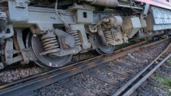 Chennai–New Jalpaiguri Express derails at Jakhapura Yard; no injuries reported, restoration underway
