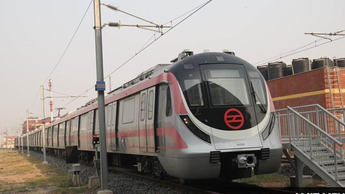 Delhi Metro anti-pollution systems, DMRC mist spray systems at stations, anti-smog guns Delhi Metro, Delhi CM Rekha Gupta metro announcement, elevated metro stations Delhi pollution control, new name of Mayur Vihar Pocket 1 metro station, Shree Ram Mandir Mayur Vihar metro station Pink Line, DMRC official announcement station renaming, Delhi Metro Pink Line Shiv Vihar to Majlis Park updates, East Delhi metro station name change 2026, Delhi Metro station renamed, Mayur Vihar Pocket 1 station new name, Shree Ram Mandir Mayur Vihar station, DMRC station renaming news, Pink Line metro station renamed