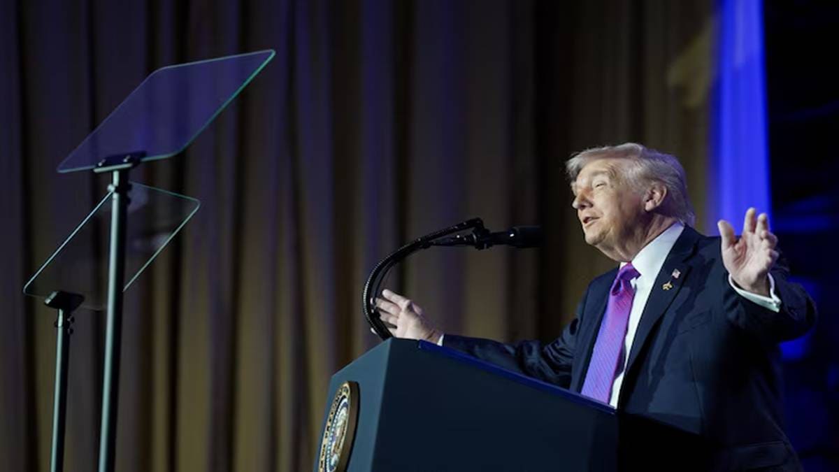 Trump bats for Iran regime change as another carrier heads out, report says US military prepping for ‘weeks-long operation’ 