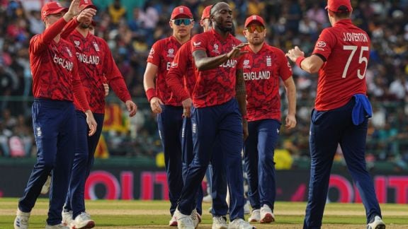 England vs New Zealand Live Streaming: How to Watch T20 World Cup Super 8 Clash as Kiwis Fight for Semis