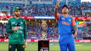 Pakistan and India did not shake hands in the Asia Cup 2025, will they not play against each other in the group-stage match of T20 World Cup 2026? Follow LIVE updates. (Photo: PTI)
