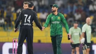 PAK vs NZ, T20 World Cup 2026: Image showing Pakistan captain Salman Ali Agha and New Zealand captain Mitchell Santner during toss for the Pakistan vs New Zealand Super 8 match at the R Premadasa Stadium in Colombo