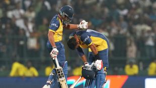 PAK vs SL HIGHLIGHTS: Pakistan beat Sri Lanka by 5 runs in group 2 Super 8 match of T20 World Cup 2026 played at Pallekele. SL skipper Dasun Shanaka dejected after loss