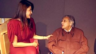 Priyanka Chopra praises Shashi Tharoor's 'wisdom'