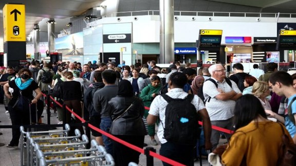 Indians Seek Alternatives as H-1B Rules Tighten