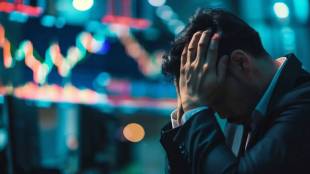 Viral post option trading risk