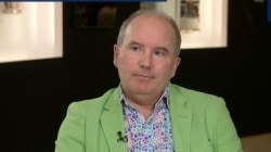 Dan Ives just called this ‘software apocalypse’ a garage sale and named his 5 must-buy stocks