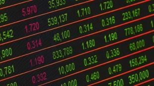 India’s Smaller Listed Firms Outpace Giants as Q3 Profits Surge 12.2%