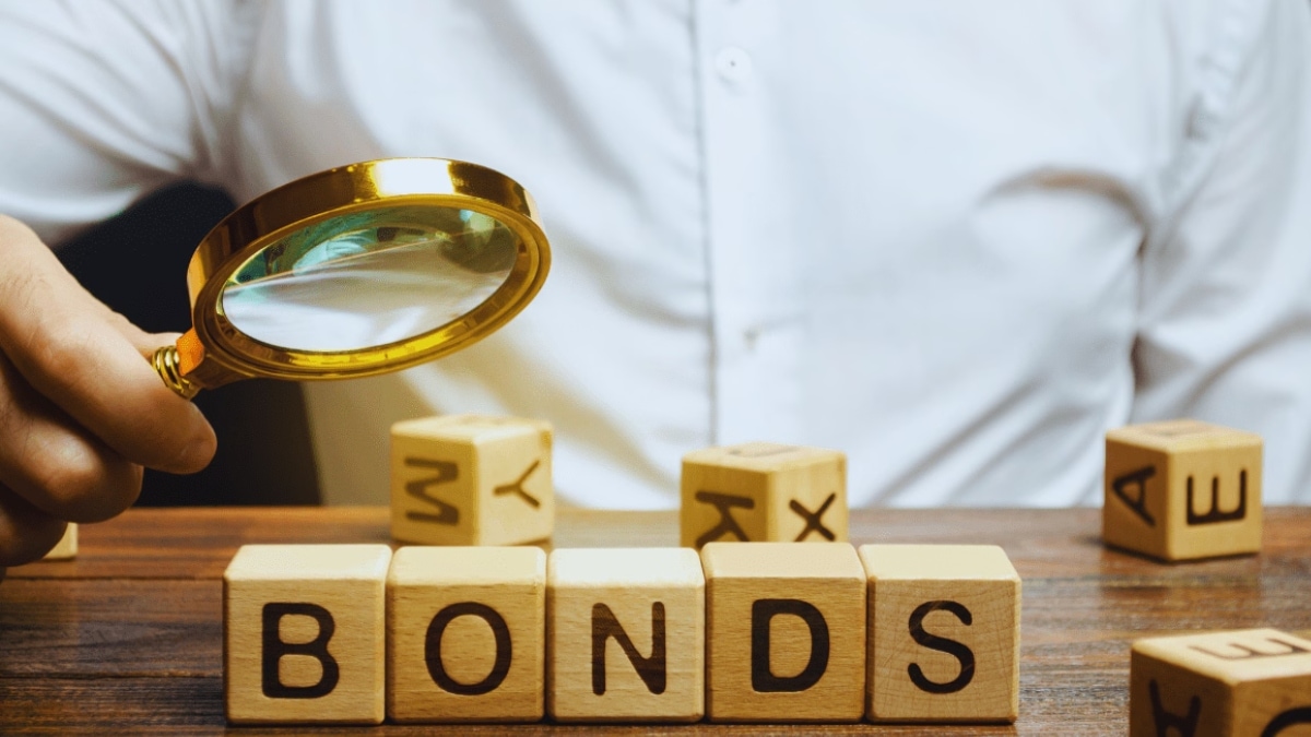 Bond Yields Spike to 6.74% as RBI Skips Fresh Liquidity Measures