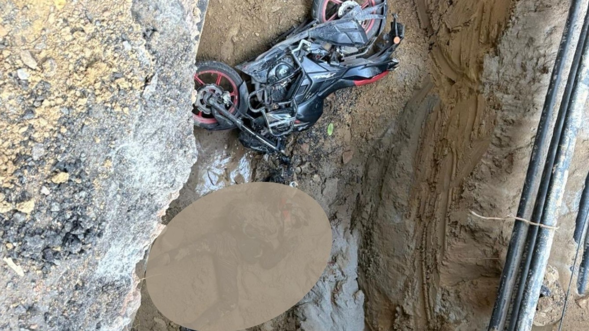 Delhi biker dies after falling into open pit; family visited 12 police stations to find him Delhi biker dies after falling into open pit; family visited 12 police stations to find him