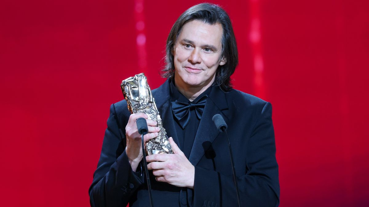 Janitor at 16, millionaire at 30: Where is Jim Carrey now?