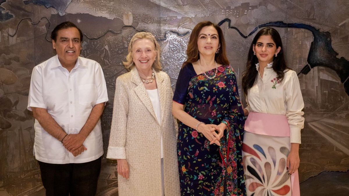 Nita Ambani hosts Hillary Clinton – A peek inside Antilla’s lavish pooja ...