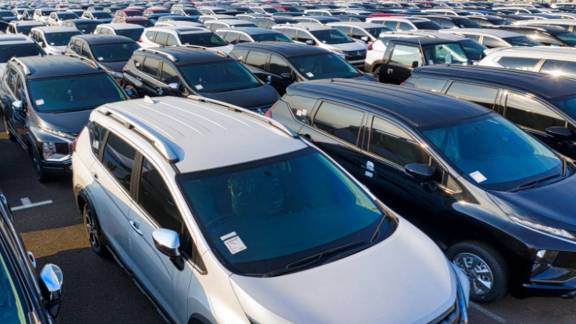 Auto retail sales in FEB