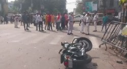 PM rally in Kolkata: Clashes break out between BJP, TMC workers; BJP leader and cops injured
