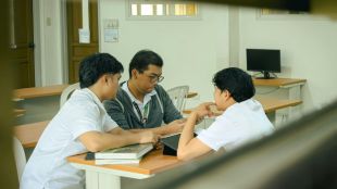 Indian graduate shares reality of US job hunt after 10K applications