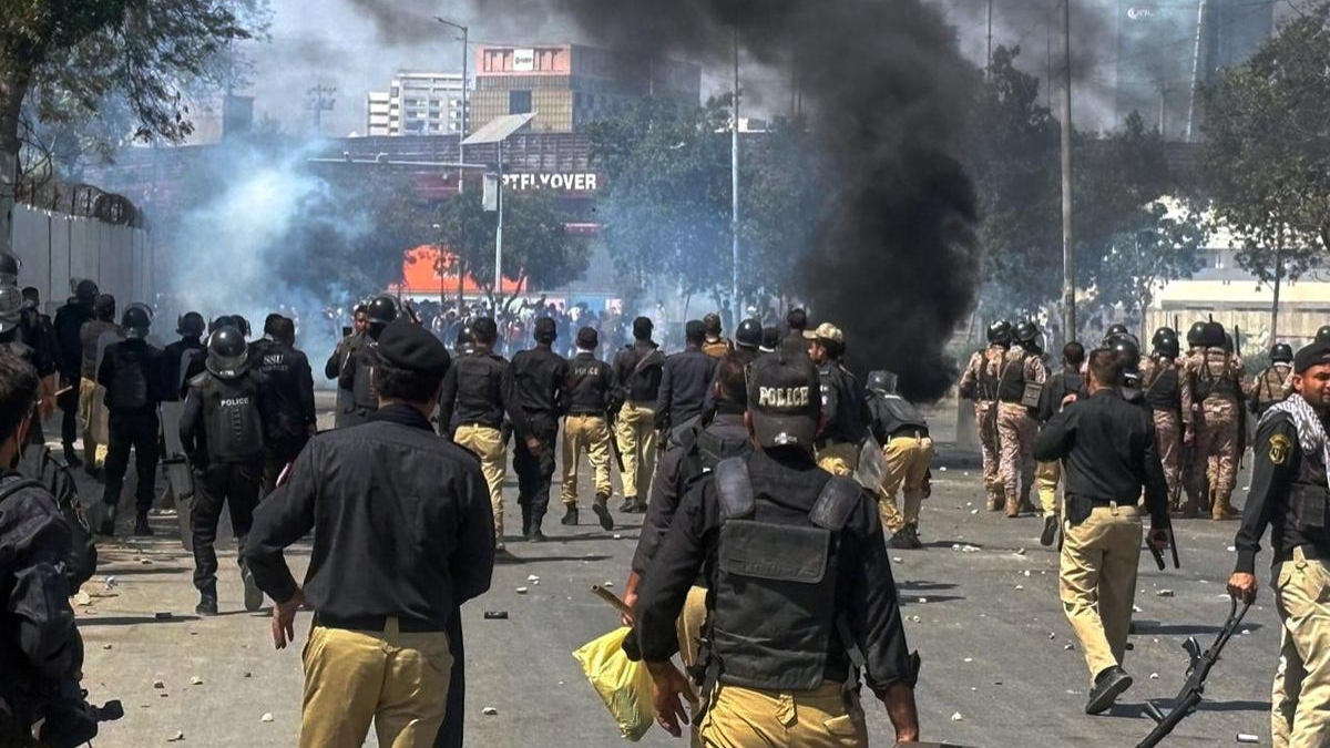 Pak attack on US Consulate | US, Israel war on Iran Pak attack on US Consulate | US, Israel war on Iran