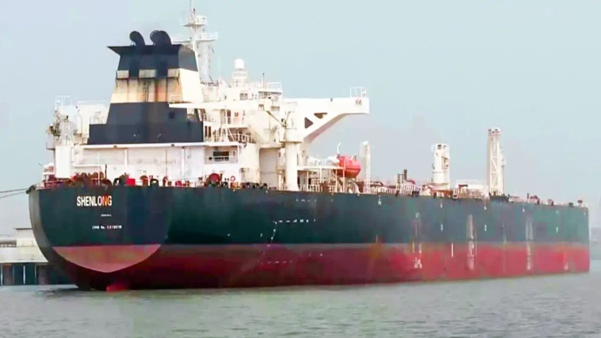 22 Indian Ships Stranded in Persian Gulf as New Delhi Prioritizes Domestic Energy Security