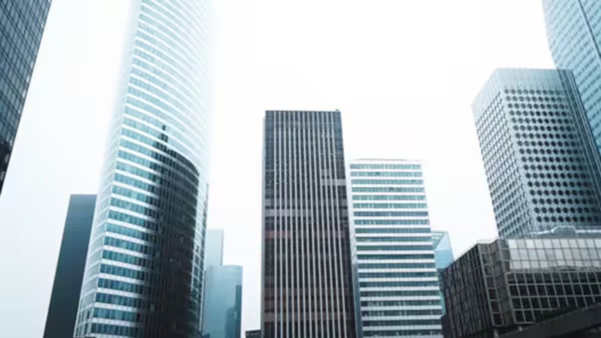 The NFRA report noted that even though EY-affiliate SRBC & Co has a policy that EY network firms will not provide non-audit services to NFRA-regulated audit clients, the regulator said there is a need for an appropriate monitoring mechanism to ensure the firm’s policies and procedures on firm-wide independence operate effectively and are complied with in practice.