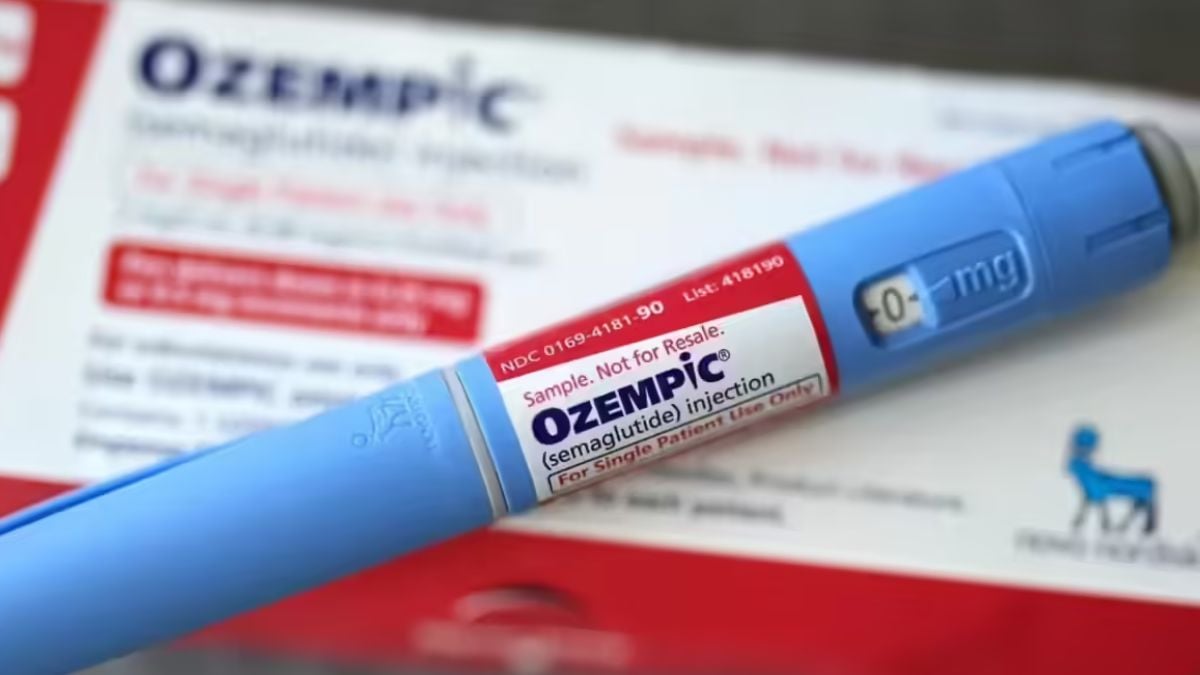 tirzepatide or retatrutide ⚖️ Retatrutide vs Tirzepatide Both are gaining attention in the world of  weight management—but they're not the same. This article breaks down how  each works, key differences in development stage, and what