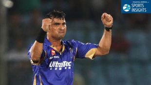 Pravin Tambe bowling for Rajasthan Royals in the IPL at age 41