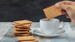 Tea and biscuits for breakfast? This popular morning habit may harm your gut – Here’s why