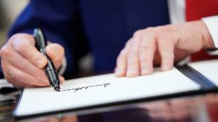 Trump signature on US currency