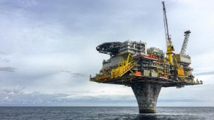 Oil surges 8% to $104 as Iran Hormuz blockade threat rattles markets; Brent jumps 7%