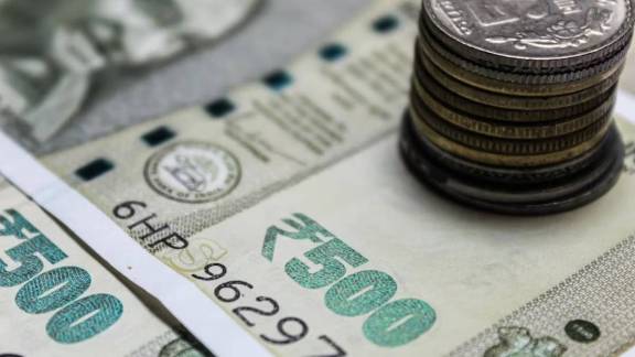 India’s DBT Outgo Dips to ₹6.6 Lakh Crore in FY26 as Welfare Spending Shifts Focus