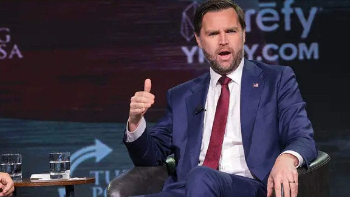 JD Vance heckled mid-speech JD Vance heckled mid-speech